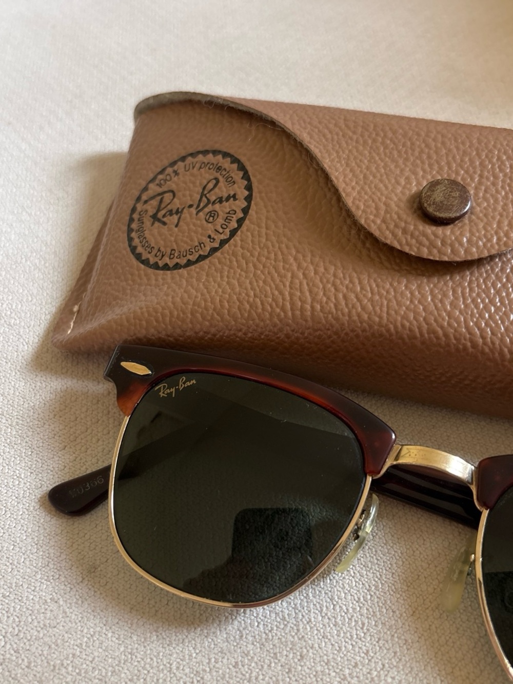 Vintage Ray-Ban Clubmaster Sunglasses in Brown with Gold Accents - Picture 2 of 5